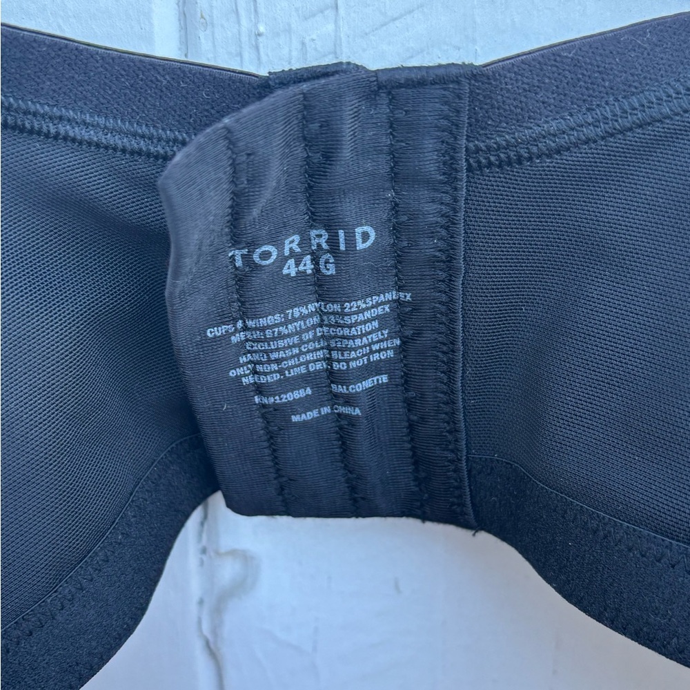 Torrid Nude and Black Mesh Bra NWT - Picture 5 of 7
